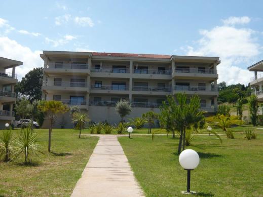 facade 1